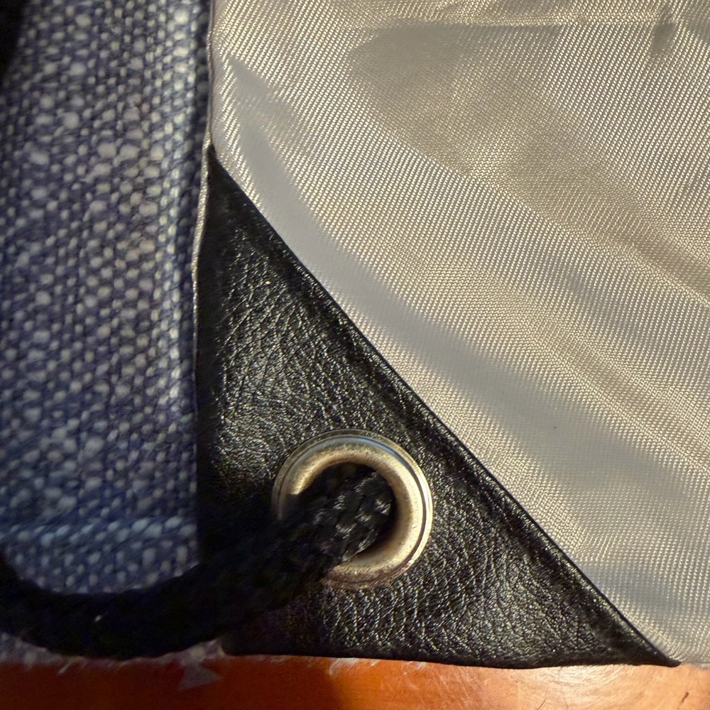 Hunter Silver Drawstring Backpack - image 5